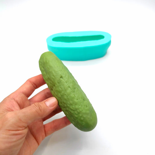 Pickle jumbo size 4.8 in long pickle cucumber Silicone Mold Wax mold Resin mold Soap mold Realistic Flexible mold dill pickle NT053