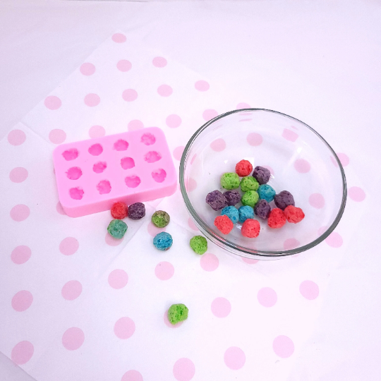 Colorful Cereal crunch berries 12 cavities cereal mold Soap Candle Mold for Wax Mold for Resin