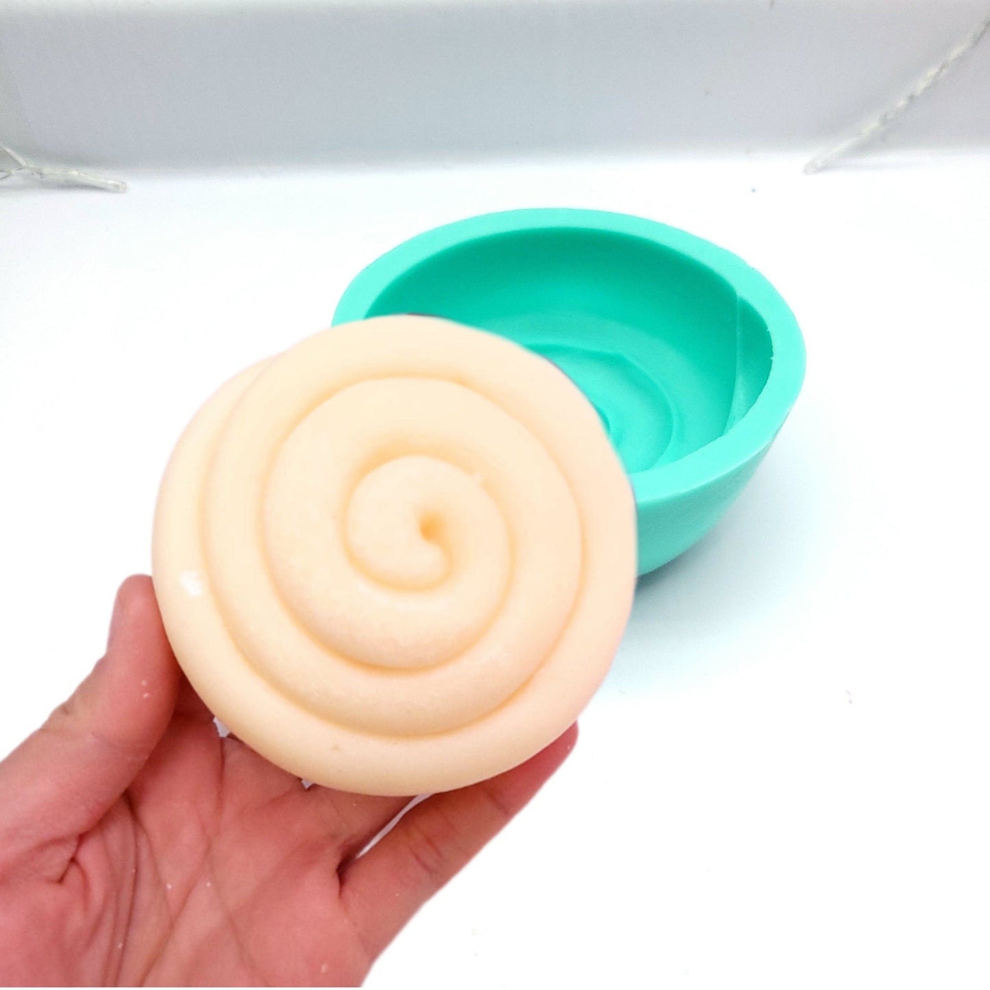 Concha bread or cinnamon roll Wax mold Resin mold Soap mold Realistic cinnamon rolls bun Flexible mold Candle mold