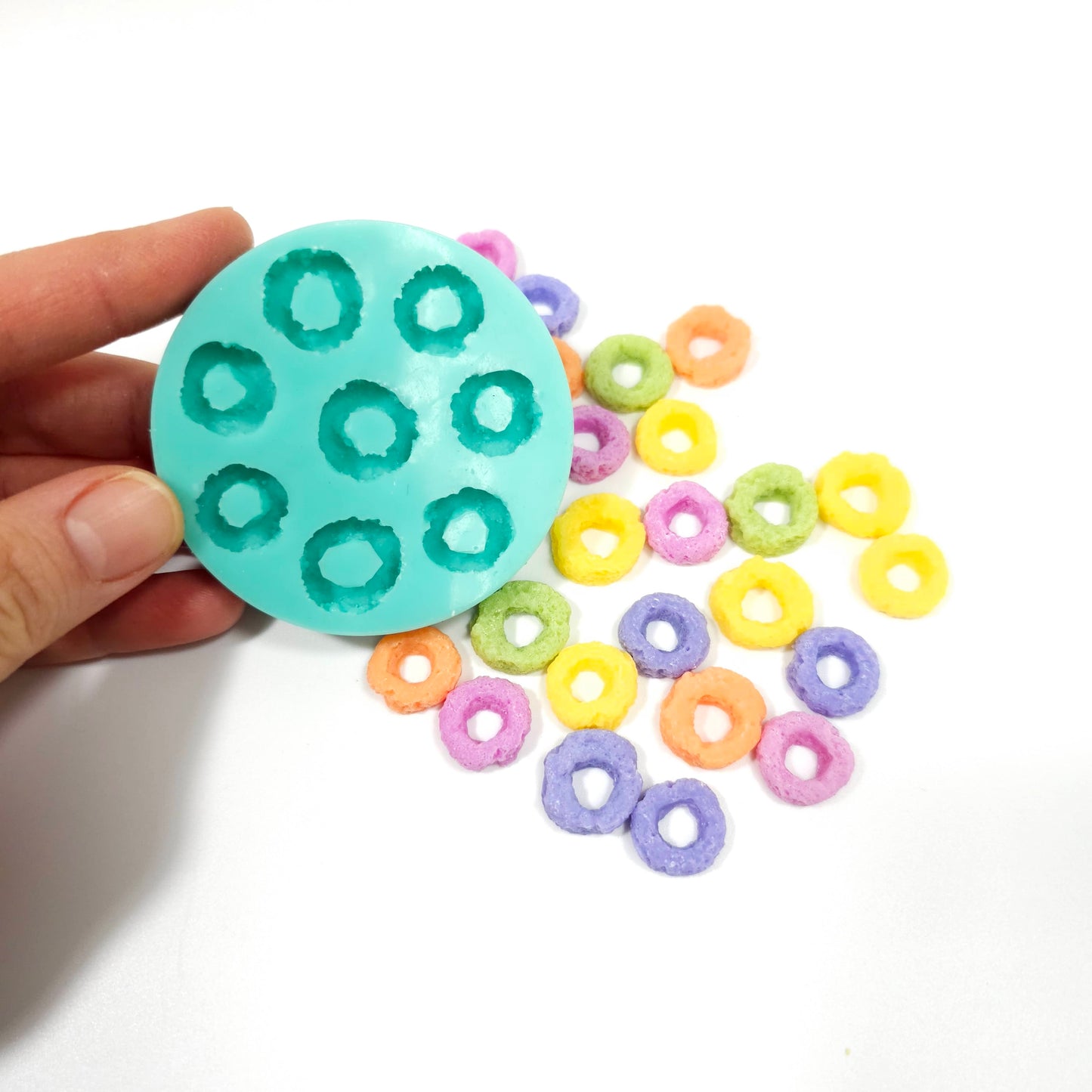 Silicone Fruit Rings Mold - Versatile 8-Cavity Design for Wax Melts and Candle Topping NC107