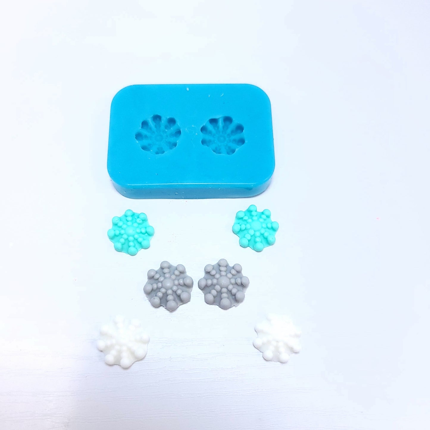 Snowflake Charms Mini Silicone Mold for Earrings Fondant Resin Clay Crafts MS727
