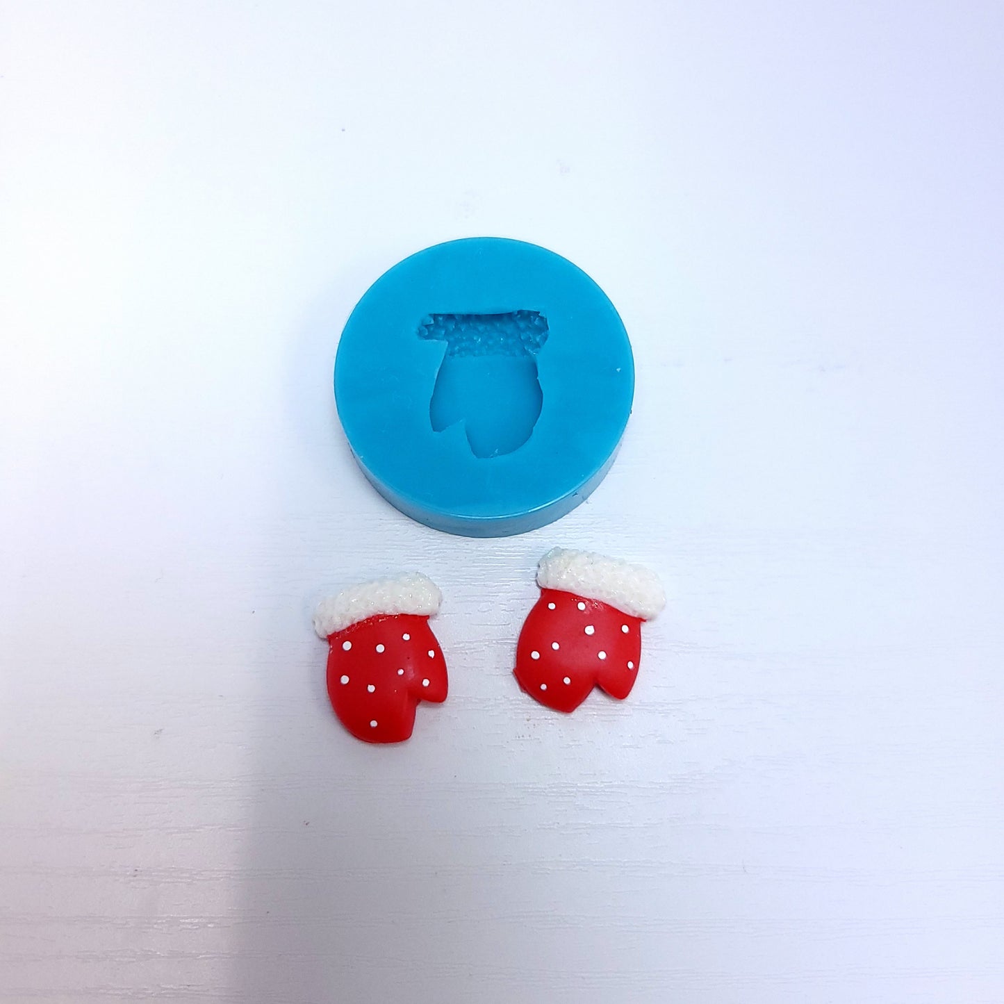 Christmas Mittens Charms Earrings Miniatures Silicone Mold for Fondant Resin Clay MS731