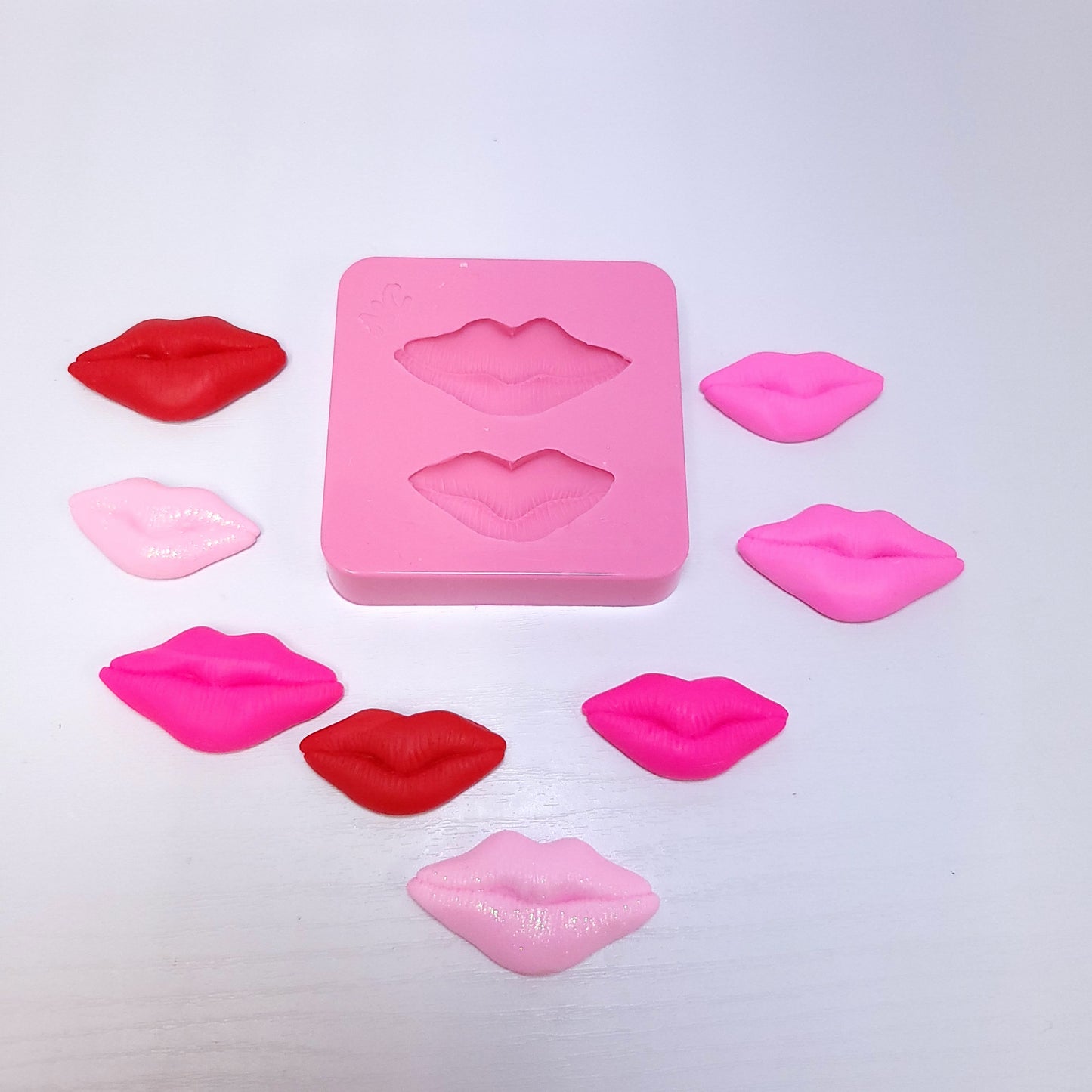 Lips Kiss Silicone Mold Mini Candy Fondant Resin Polymer Clay