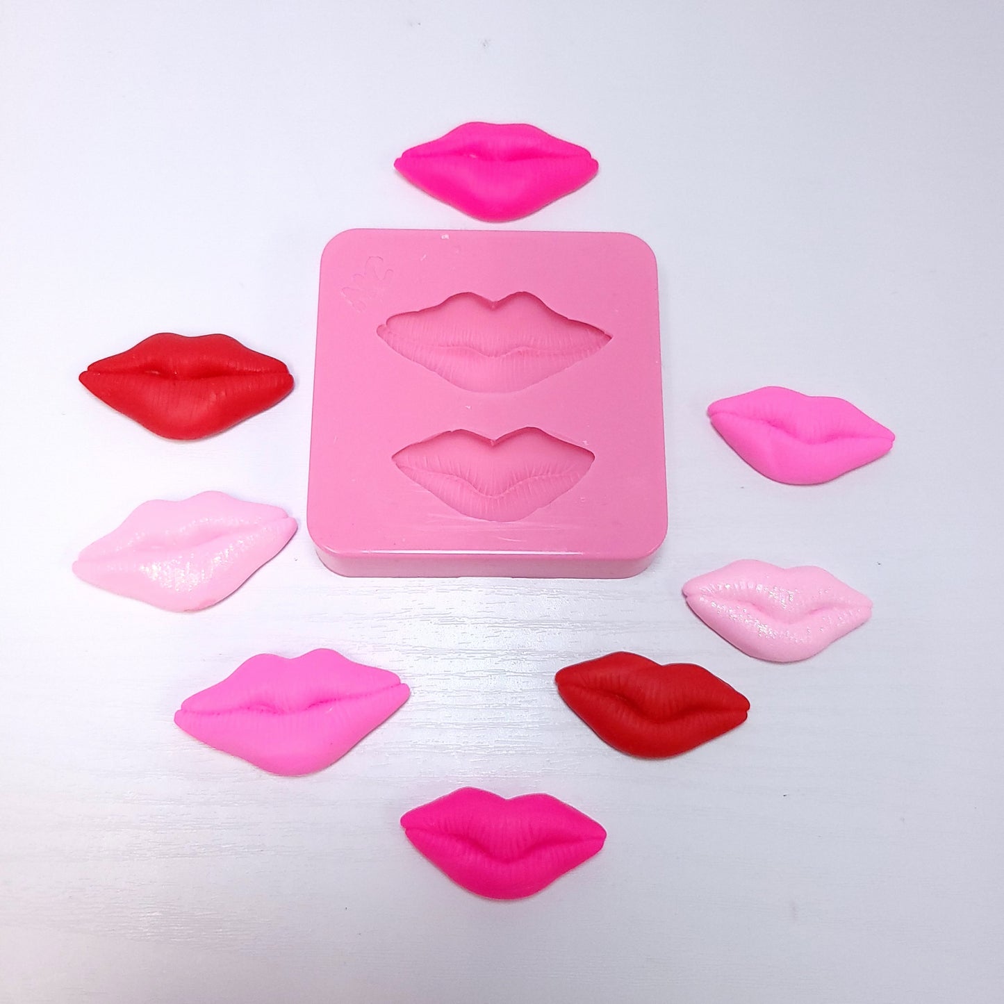 Lips Kiss Silicone Mold Mini Candy Fondant Resin Polymer Clay