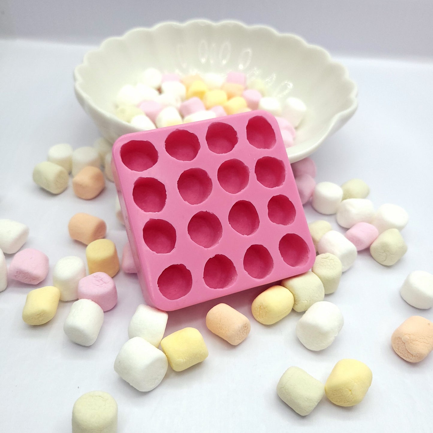 Mini Marshmallow Silicone Mold 16 cavities Wax mold Resin mold Soap mold Realistic Marshmallow Flexible mold NC039