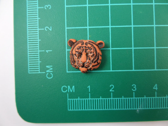Tiger Head Silicone Mold for Resin, Polymer Clay, Fondant, Wax Crafts
